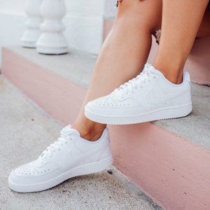 Nike Court Vision Low Women's Basketball Sneakers